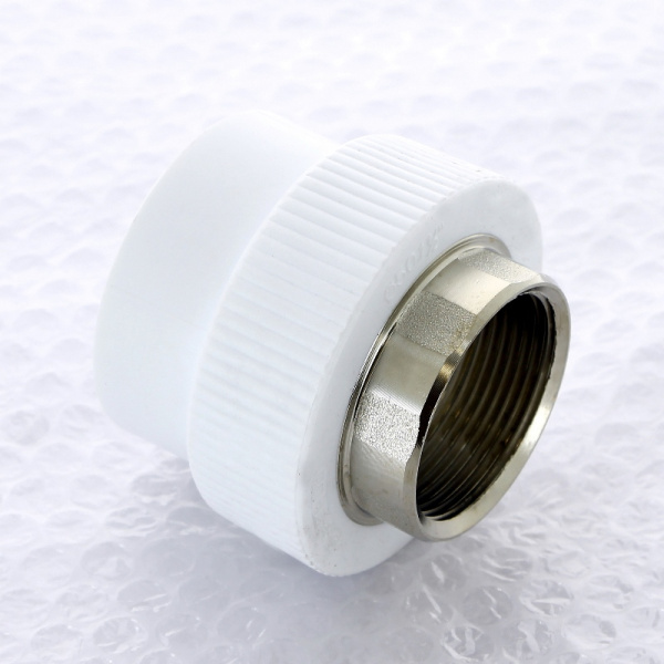 Муфта ProAqua В 50 х 1 1/2 под ключ