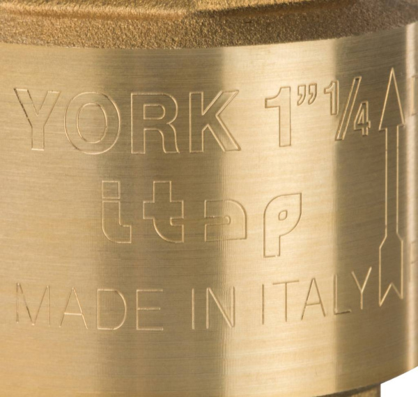 STOUT  1 1/4 Клапан обратный пружинный муфтовый с пластиковым седлом