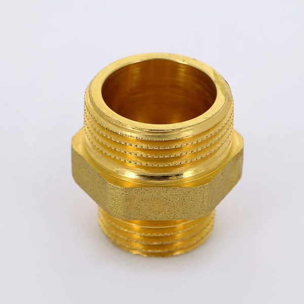 Ниппель Н UNI-FITT 1/2x3/4