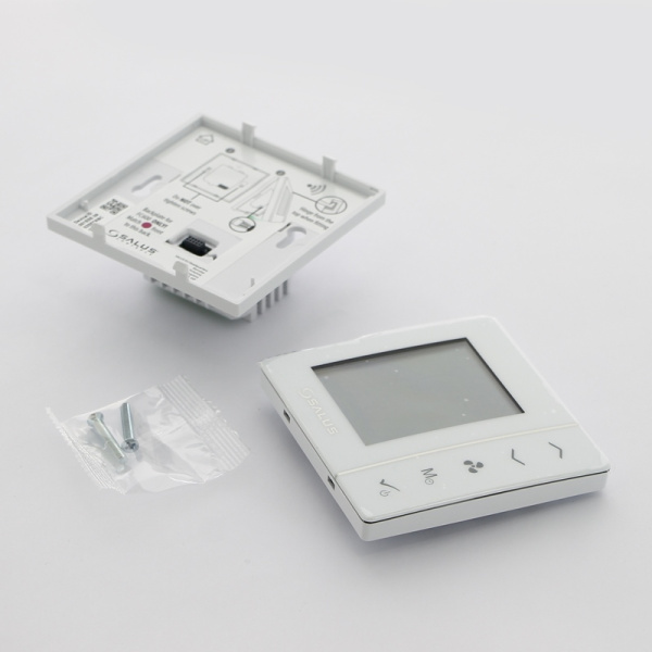 Термостат Salus для управл. конвектором беспроводной встраиваемый программ. с дисплеем белый