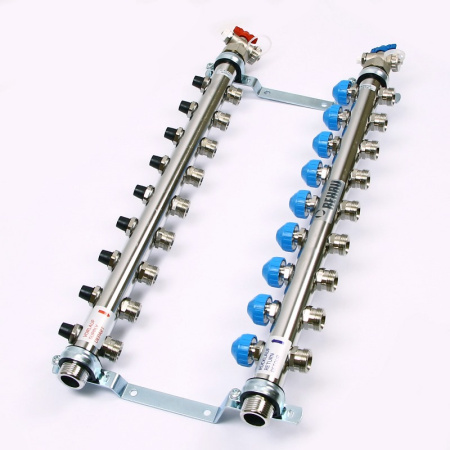 Коллекторная группа из нержавеющей стали с регулир. и термостатическими вентилями и расходомерами REHAU 1x3/4ЕК 9 выходов