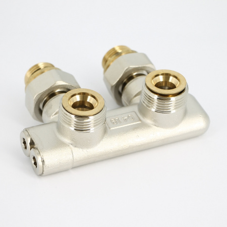 Узел радиаторный со встроенными вентилями UNI-FITT угловой перекрёстный НВ 3/4 х 3/4ЕК с ниппелями и адаптером