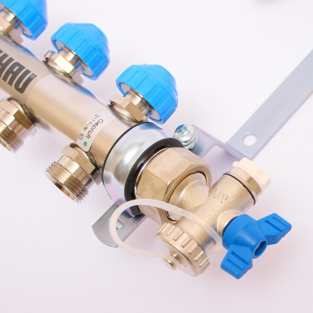 Коллекторная группа из нержавеющей стали с термостатическими вентилями и расходомерами REHAU 1x3/4 4 выхода