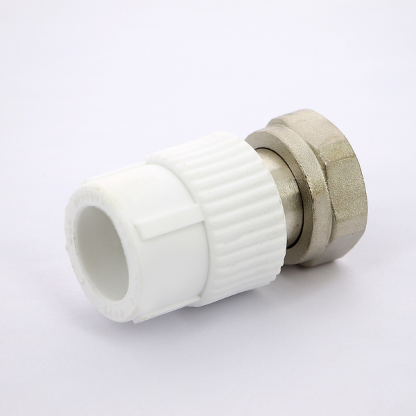 Муфта ProAqua В 25 х 1 с накидной гайкой