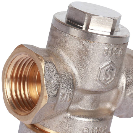 STOUT  Редуктор давления PN16 вн/вн 1/2 без подкл. манометра