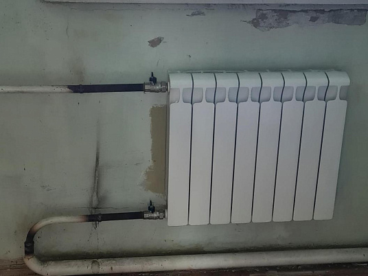 Замена радиатора отопления  в частном доме 