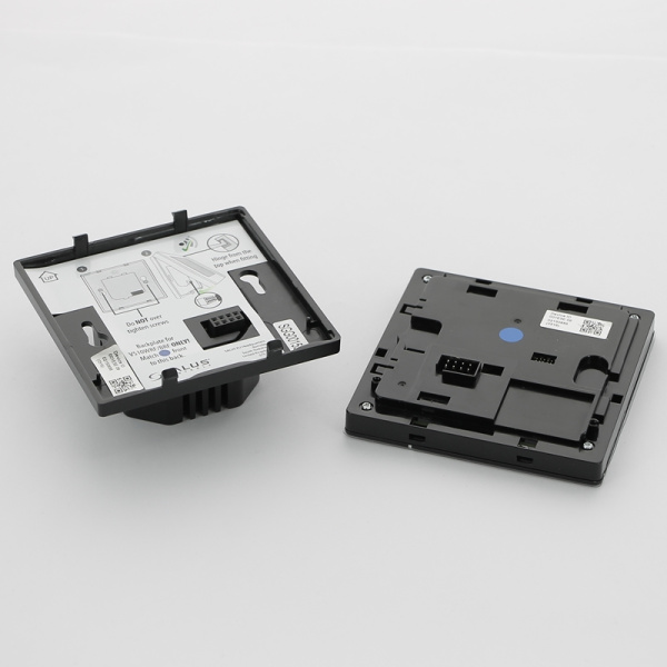 Термостат Salus комнатный беспроводной встраиваемый программ. с дисплеем черный